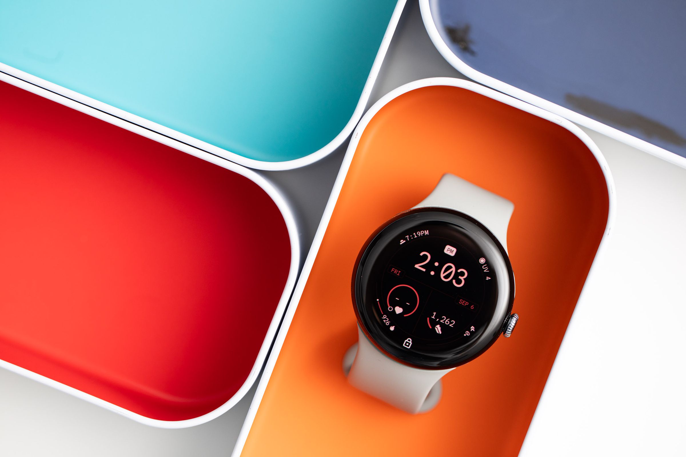 It feels like Google’s ready to start pushing new wearable ideas forward.