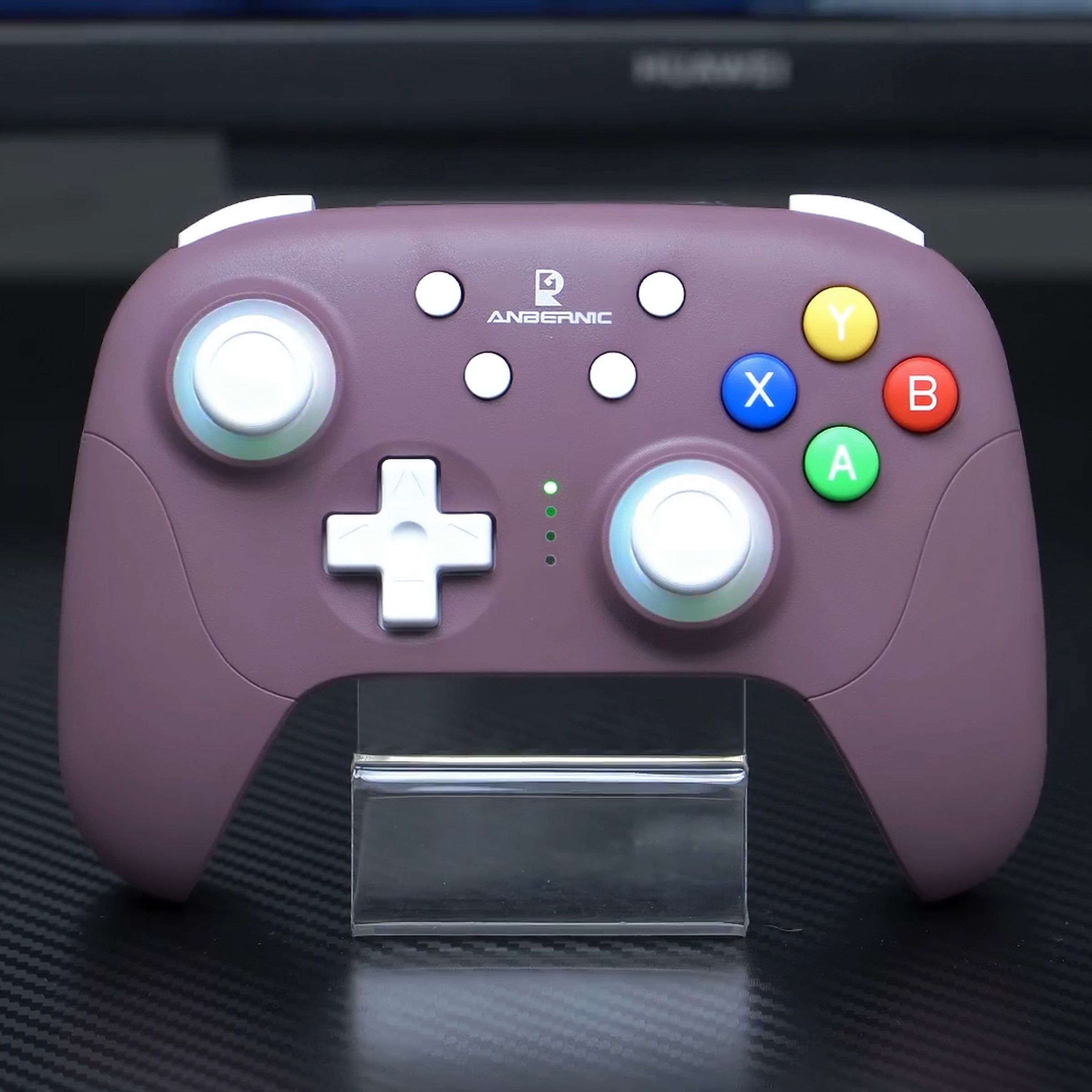 A close-up of Anbernic’s RG P01 wireless controller in a purple finish.