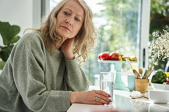 UTI in older women: Why postmenopausal women are susceptible to urinary tract infection, and what to do about it featured image