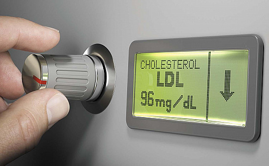 What should be my cholesterol goal with a family history of heart disease? featured image