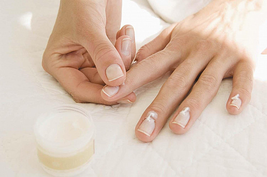 Are cracked cuticles harmful? featured image