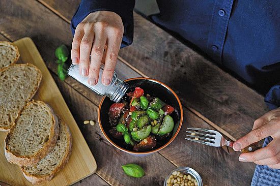 Are salt substitutes a smart choice? featured image