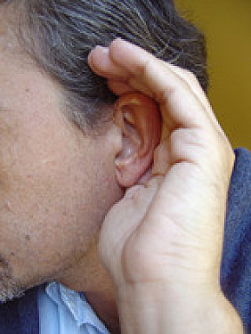 Hearing loss may be linked to mental decline featured image