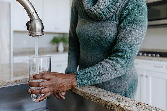 More water may equate to more health benefits featured image